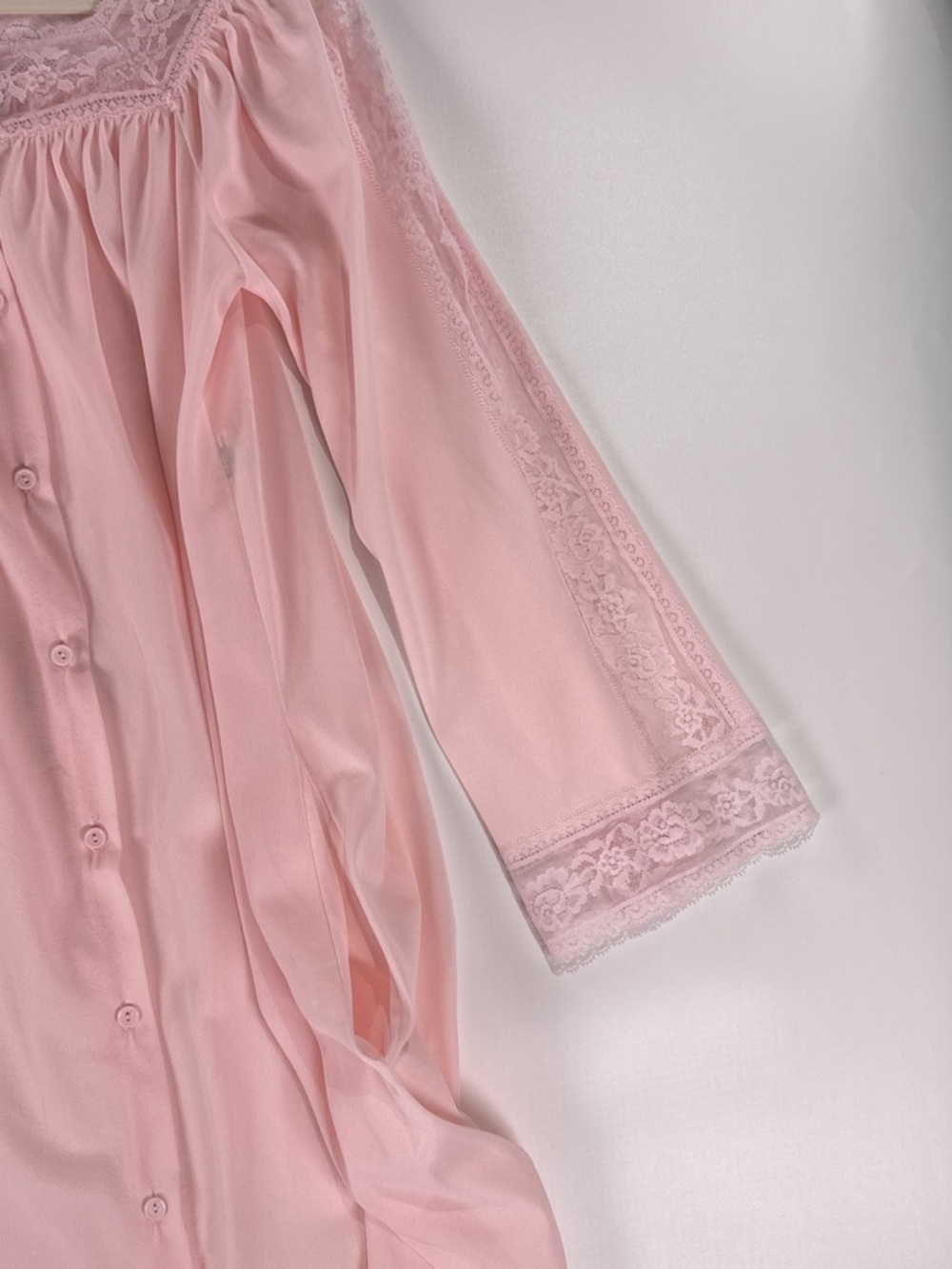 Diane Von Furstenberg Long Soft Pink Button-Front Nightgown with Lace - Picture 8 of 15